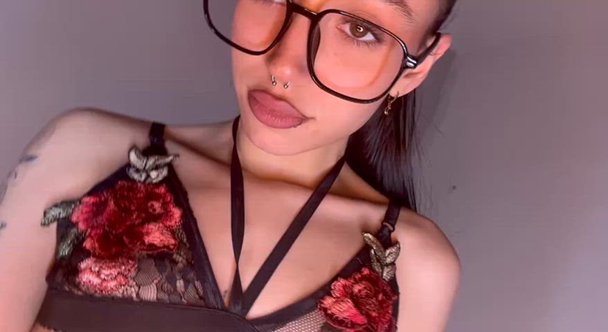would u throw me around and fuck me xx BTBF