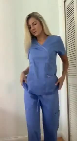 Wild Women - Beautiful blondie stripping ???
