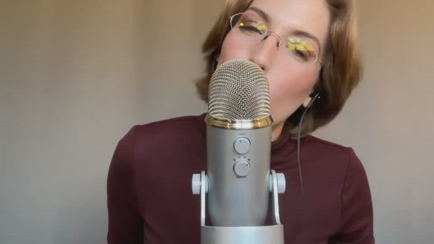 Adequate ASMR 👅 Licks 'n Tricks