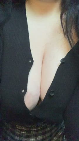 Do you like my Boobs 🥺🥺