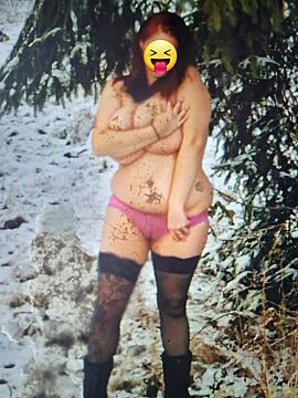 Full round chubby tits with stockings ?