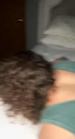 put your whole fucking hand in 😫