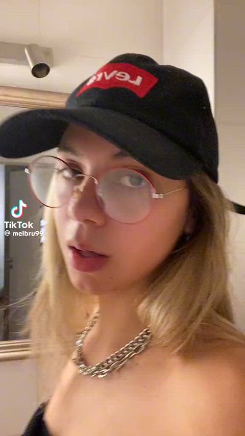 MelFerrazzi2 - More tiktok flash vids on my TT likes (juanmomo45)