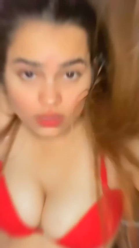 এই কচি রেন্ডি Riya মাগীকে পেলে ছিড়ে