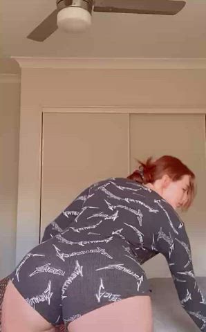 Big Ass Dancing OnlyFans Redhead Twerking gif