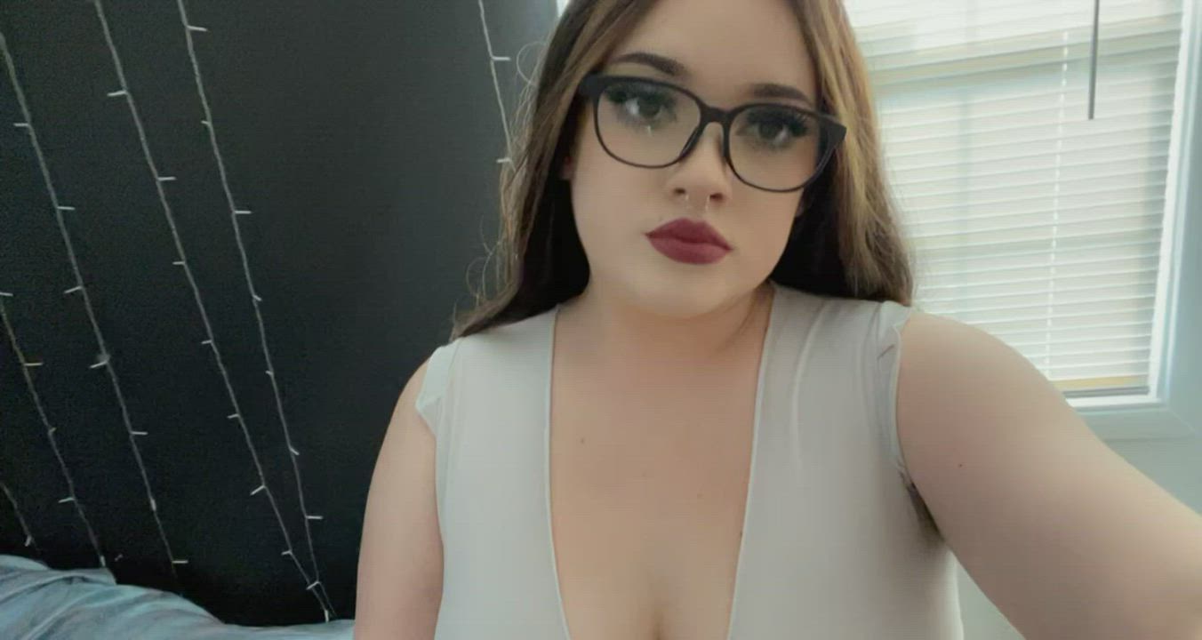 Bouncing titties and a drop ;)