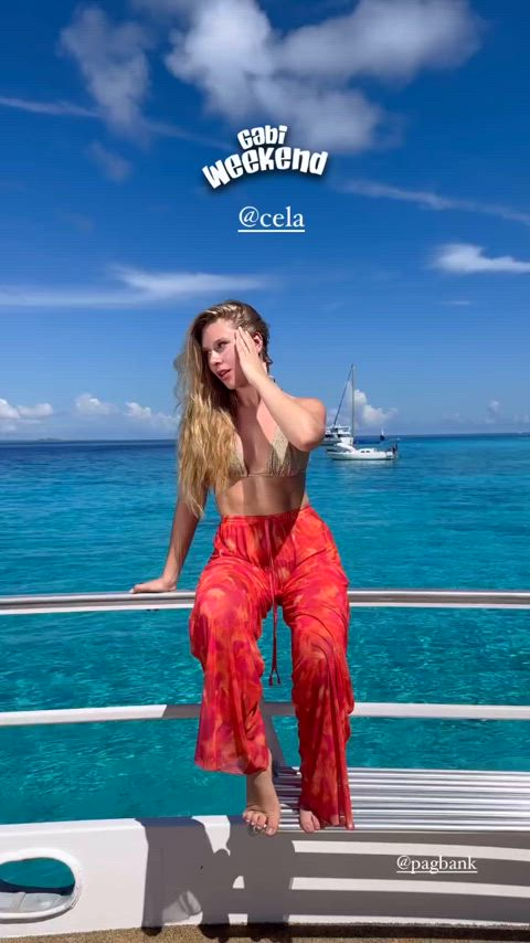 anita blond blonde blondie fesser dirty blonde natural tits tits gif