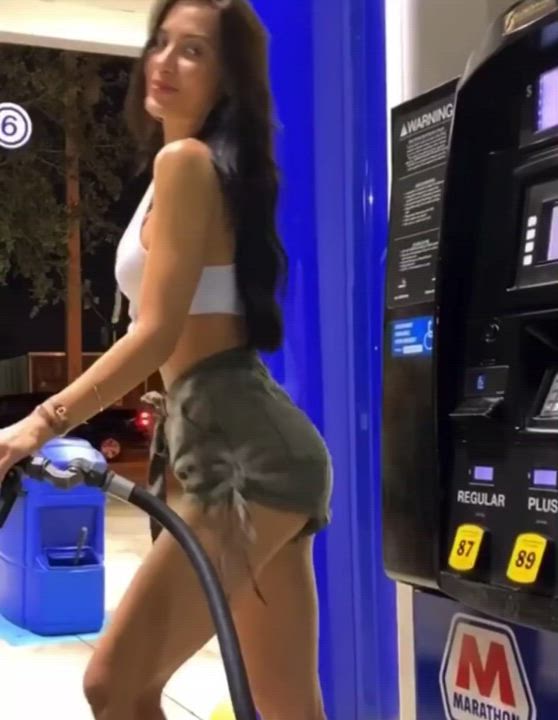Dancing Legs Public Twerking gif
