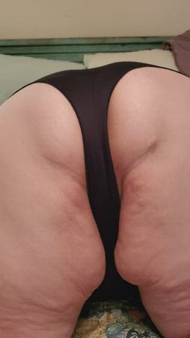 Hubby giving you guys a peek.
