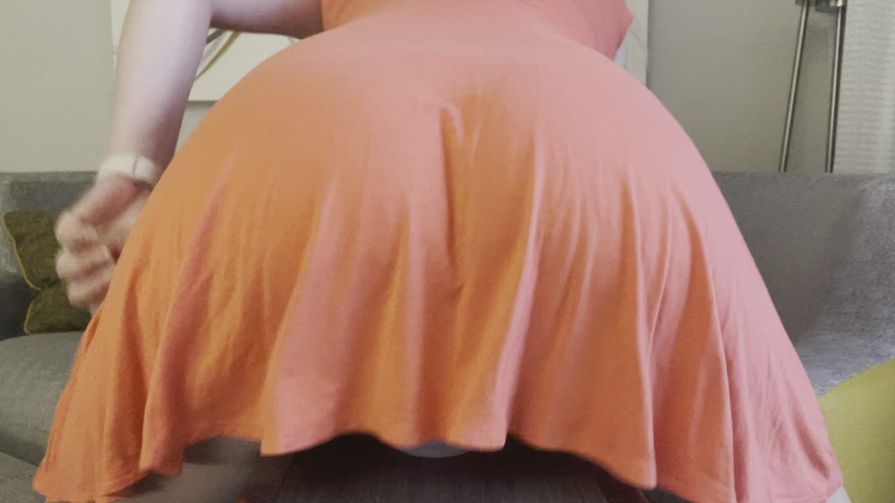 How mahy of you actually like watching me ride like this?