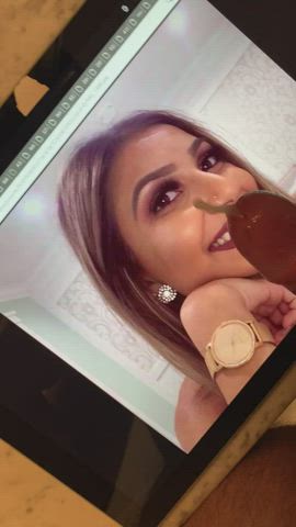 Info in bio. Must be someone you know. I prefer selfies and close up face pictures