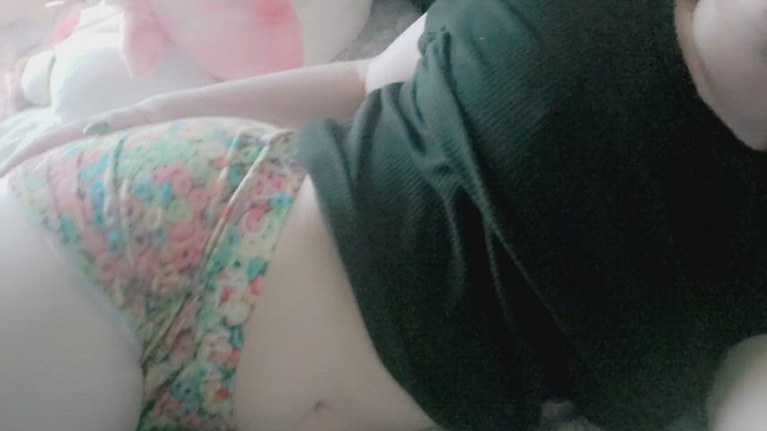 here's a soft drop from the other day for you guys <3 (OC)