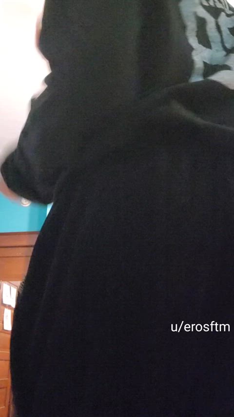 [21] what if u found out your roommate had a tight little pussy?