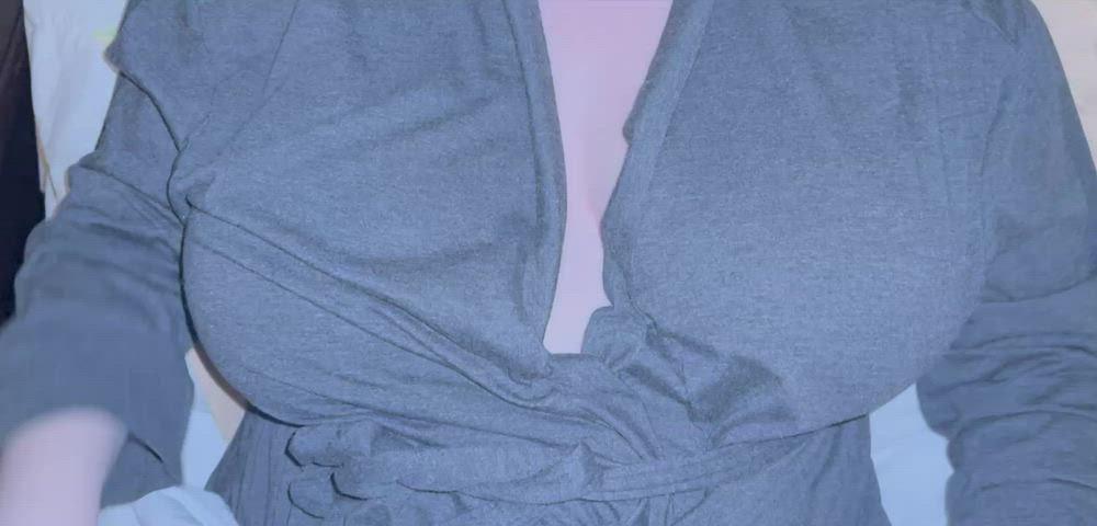 Monday’s suck so here’s my Tits