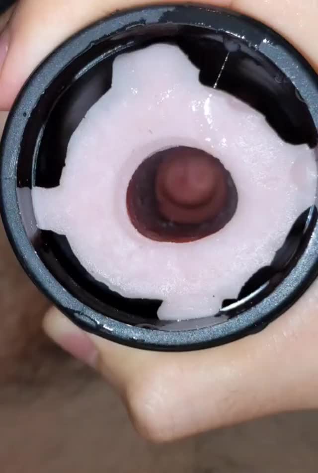 Slo mo squirts