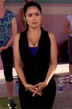 Salma Hayek’s insane boob jiggle