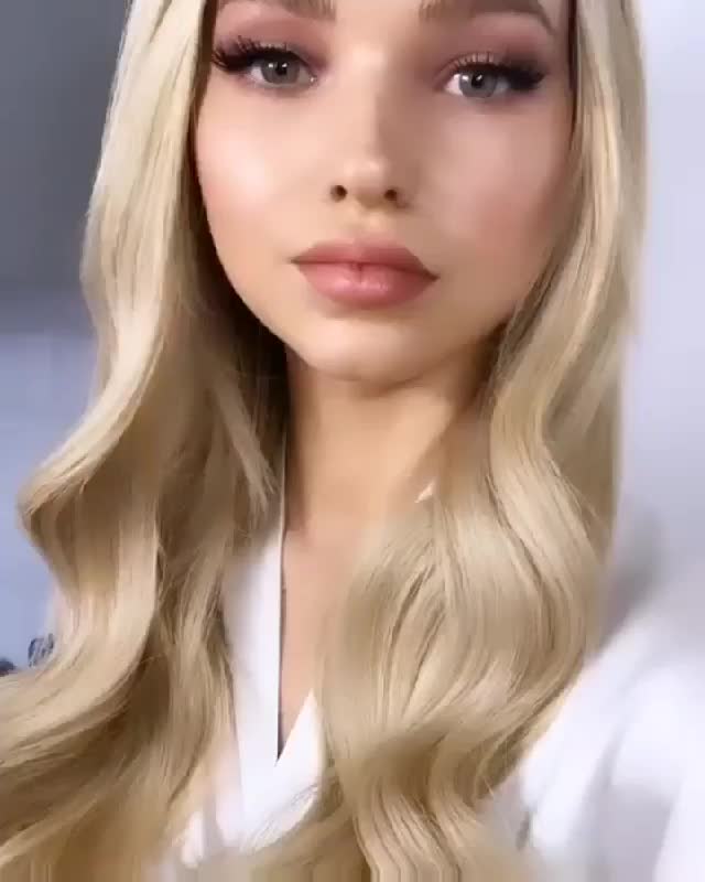 Dove Cameron