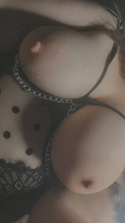 I just love this outfit 🖤😘