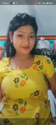 Sexy Mall Showing her Boobs and pussy asian🔥join telegram porn telegram channel,