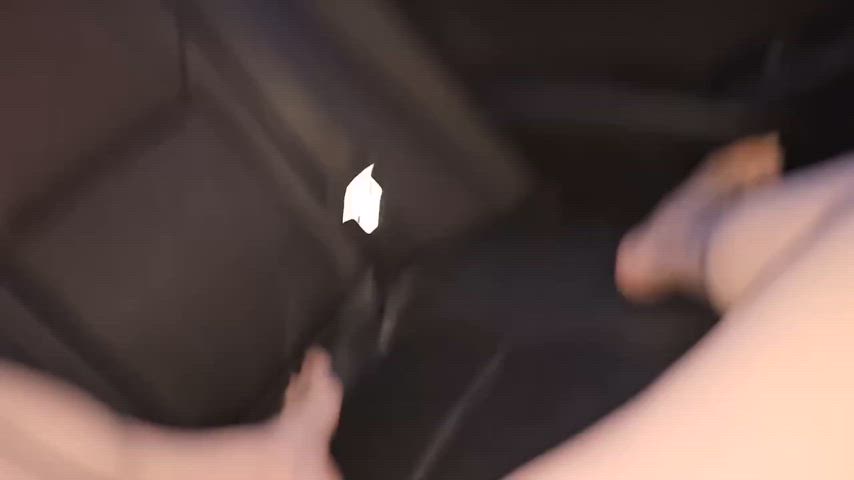 Back of car pee