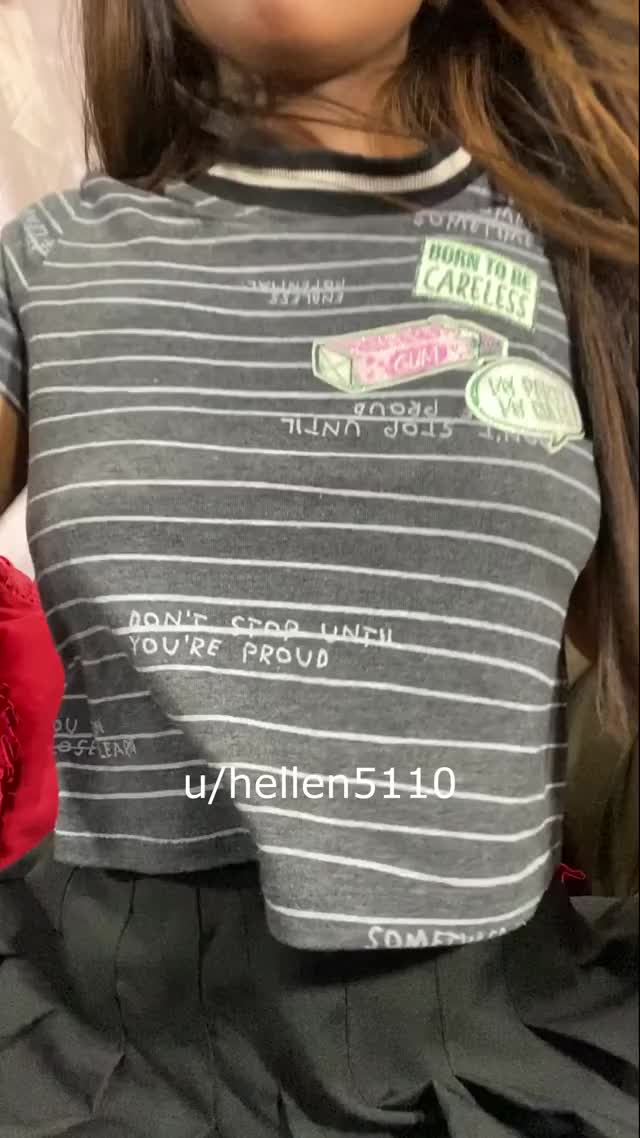 boobs reveal