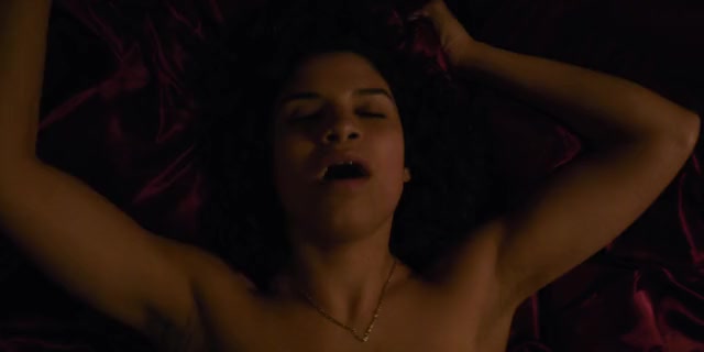 Shakira Barrera, Sunita Mani - Glow s03e03 (2019) thefappeningblog.com