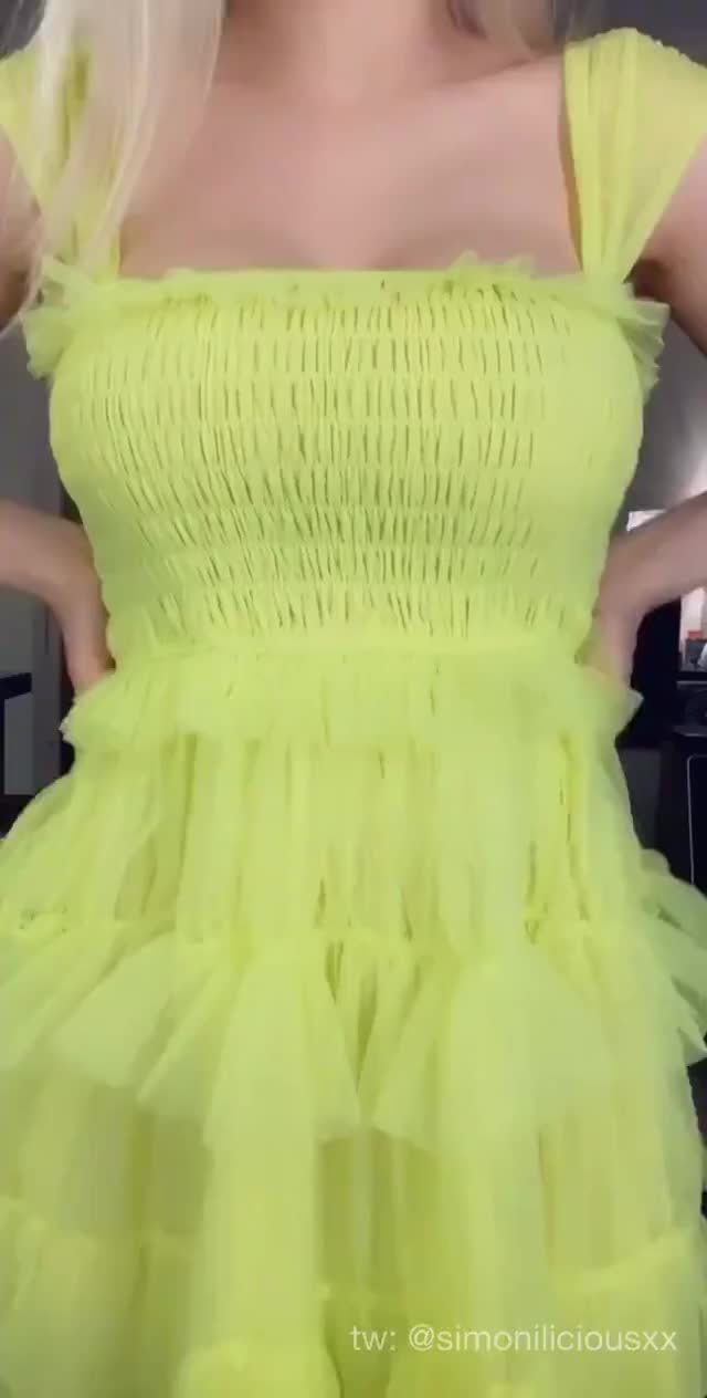 Simone Simons - Does this color suit me?? Rt if you like the dress and what’s underneath?