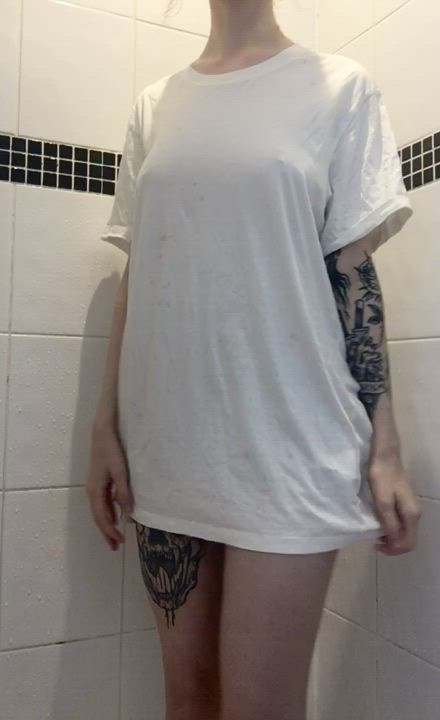 wet t-shirt contest
