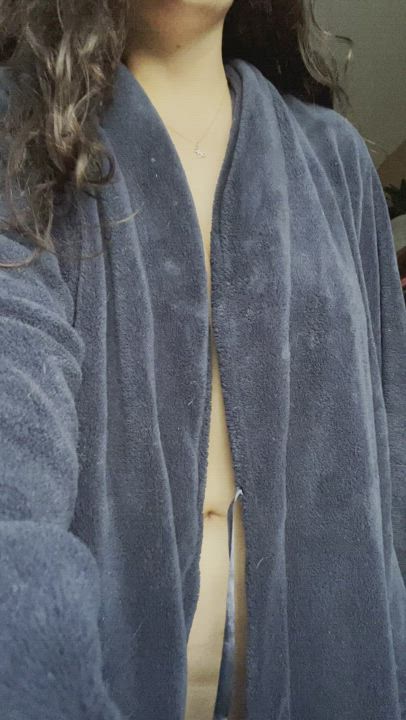 I was so nervous to post this ? but I love showing my body ?
