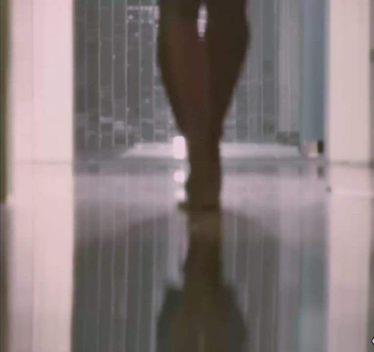 Rosario Dawson - One of the all time great full frontal plots in 'Trance'