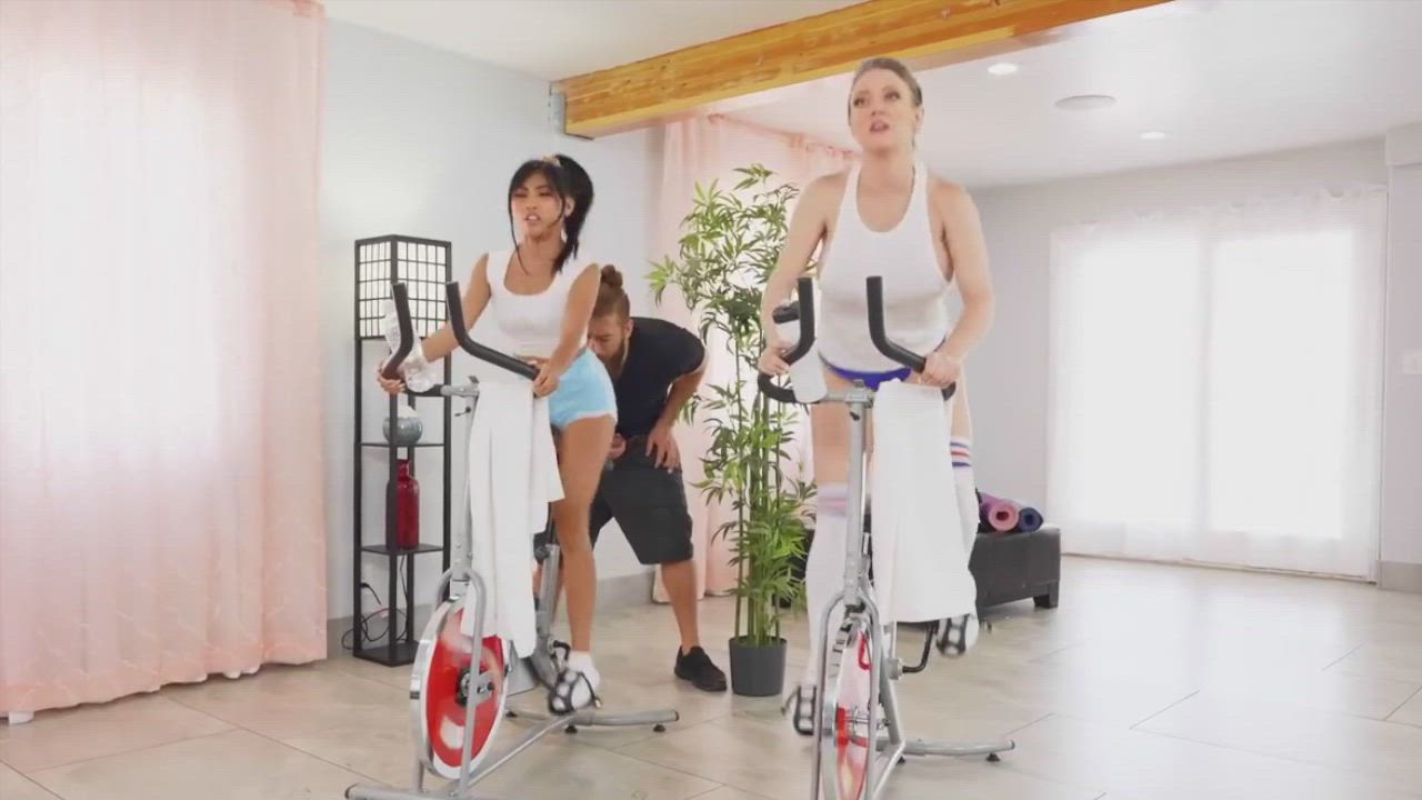 Dee Williams &amp; Ember Snow teach pervert lesson