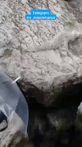beach couple hijab kissing muslim public real couple r/caughtpublic gif