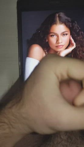 cum cumshot tribute zendaya gif