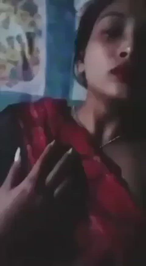 desi nipple play saree selfie gif