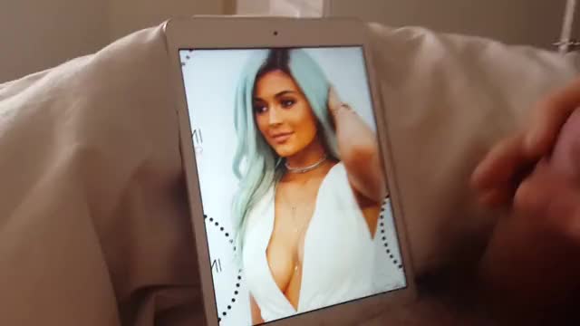 Kylie Jenner Cum Tribute