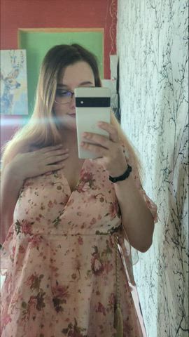 Sending a masturbating video to every guy that uvt ☺️ (My reply is on) 👻 deluxegirl32