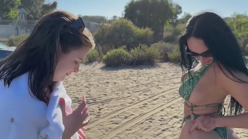 Big White Cheeks in Malibu