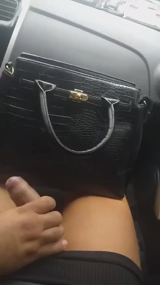 Kelly Miller Travesti (11) 94840-2221 ?? ??? - Uber não  aguento  e meteu  mão