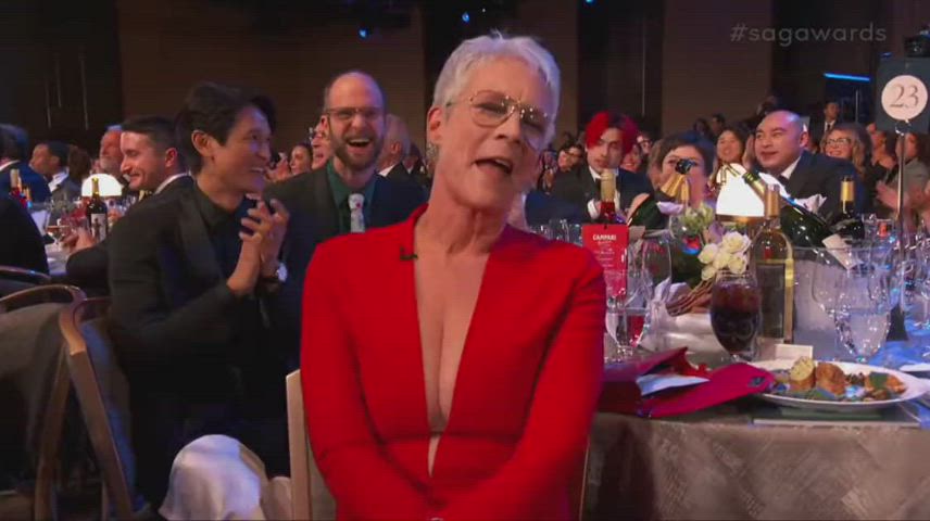 actress big tits celebrity cleavage grey hair jamie lee curtis milf natural tits