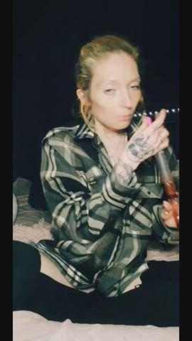 before cloud sesh: "ooh what a cute flannel!" halfway thru cloud sesh: