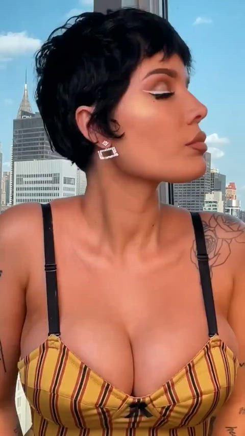 big tits celebrity halsey gif