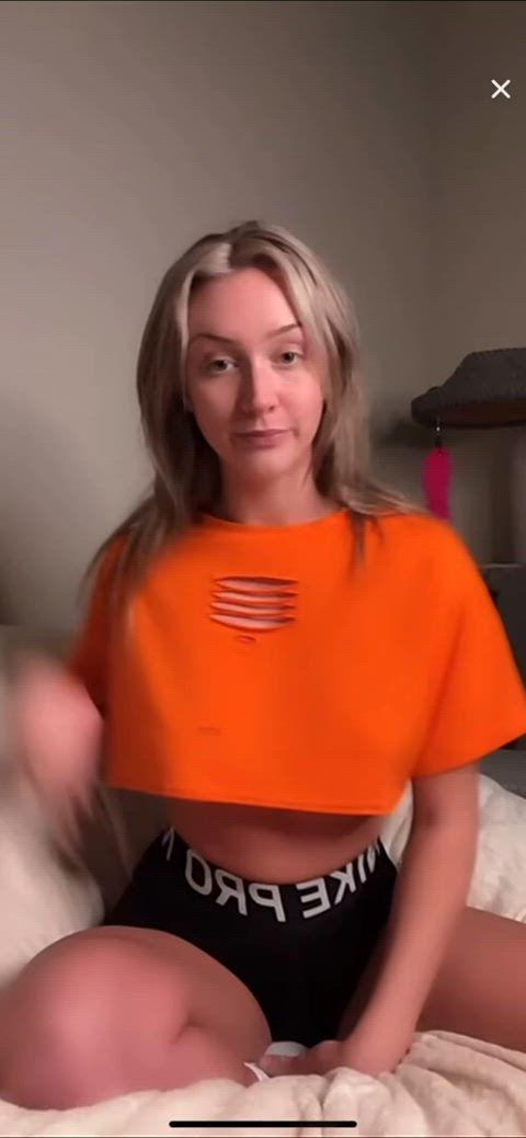 amateur natural tits nipple piercing nipslip tiktok tits gif