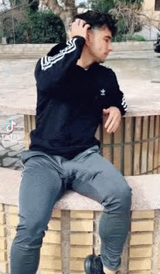 bulge gay pants twink gif