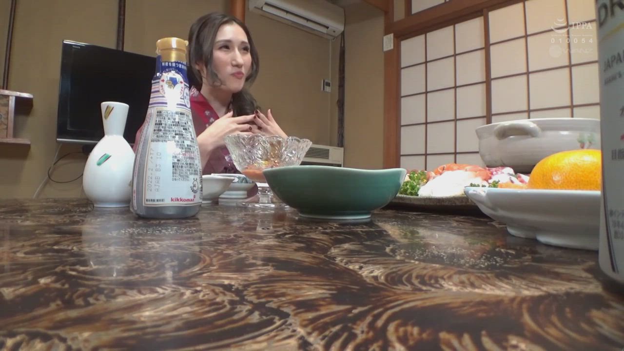 J-Cup Unfaithful Housewife Julia - WAAA-030