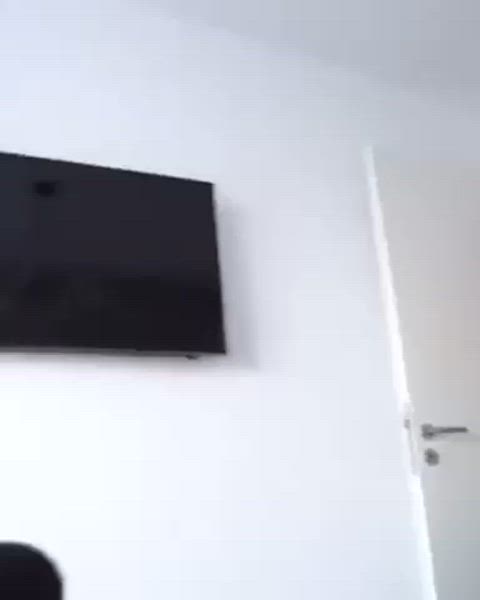 Sharing room in hotel with mom
