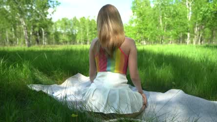 What would you do if I tease you during our picnic?