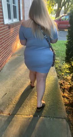It’s getting warm again! Time for dresses!💕💕