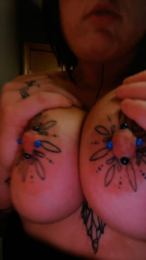 I get so wet playing with my own tits, I wonder how much you’d make me drip