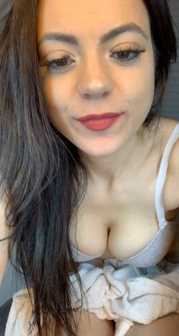 Older men into me? by any chance? 18.. (OC)