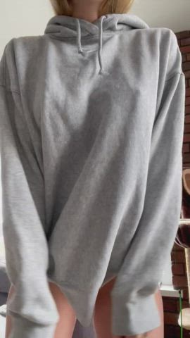 My outfit for college library [gif]